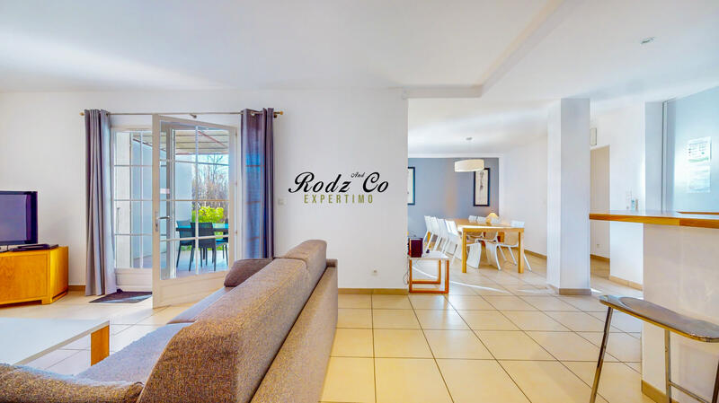 Maison - 147 m² - 6 pièces