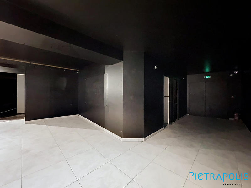 Immeuble - 1 394 m²