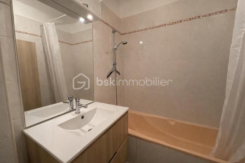 Appartement - 76 m² - 4 pièces