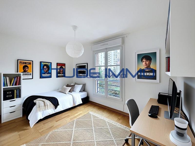 Appartement - 95 m² - 4 pièces