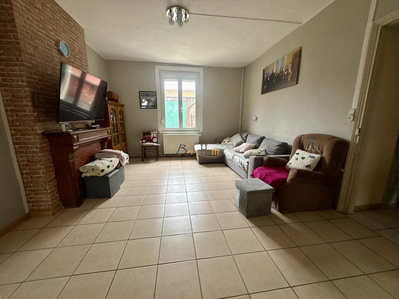 Maison - 220 m² - 7 pièces