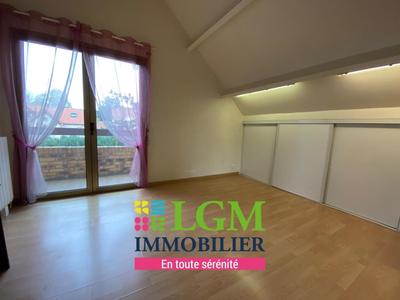 Maison - 230 m² - 6 pièces