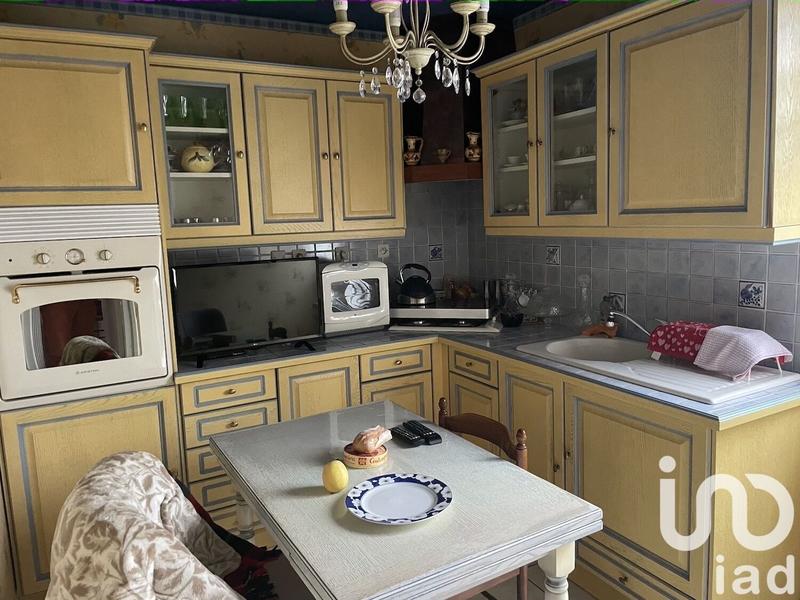 Maison - 167 m² - 9 pièces