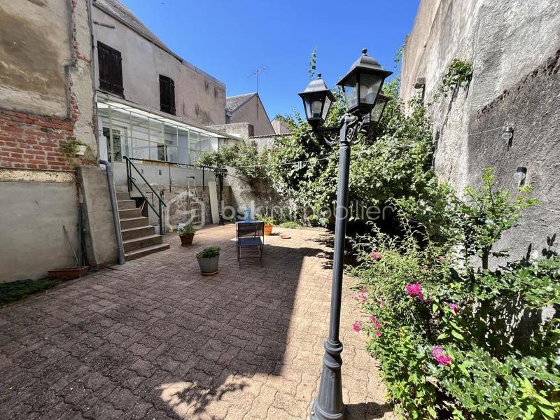 Maison de ville - 196 m² - 7 pièces