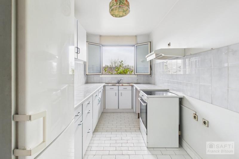 Appartement - 138 m² - 6 pièces