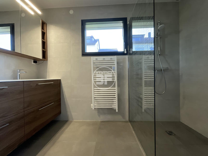 Appartement - 149 m² - 6 pièces