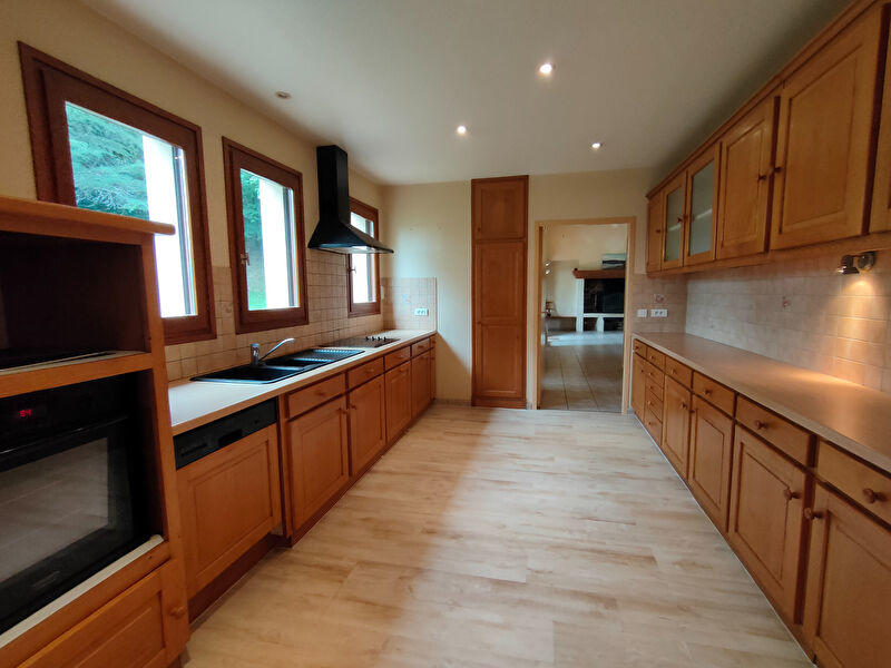 Maison - 115 m² - 4 pièces