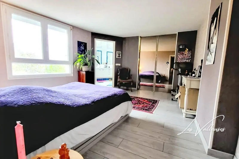 Appartement - 125 m² - 4 pièces