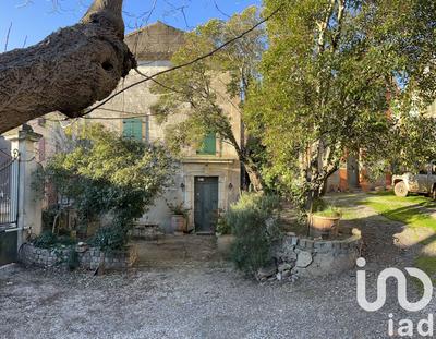 Maison - 321 m² - 12 pièces