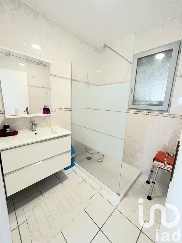 Maison - 200 m² - 9 pièces