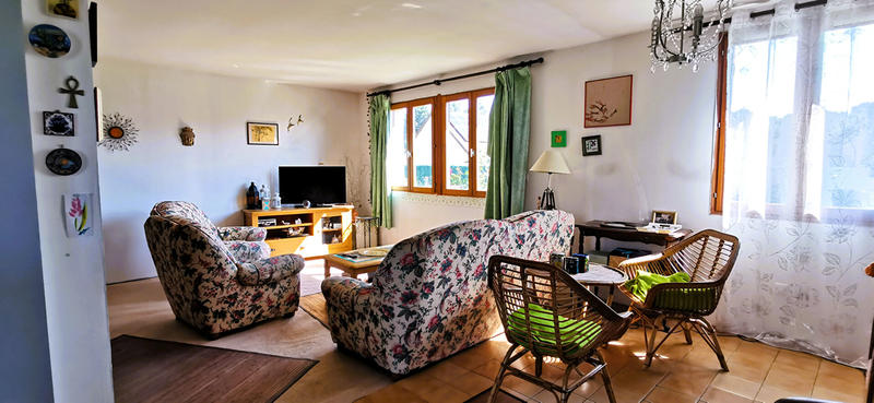 Maison - 104 m² - 6 pièces