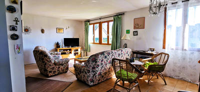 Maison - 104 m² - 6 pièces