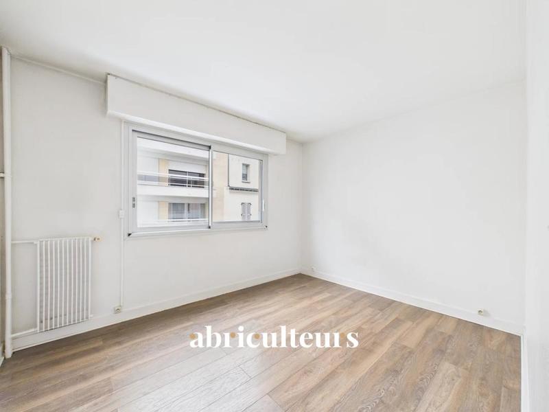 Appartement ancien - 86 m² - 4 pièces