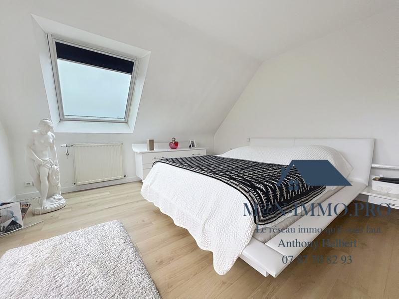 Maison contemporaine - 207 m² - 7 pièces