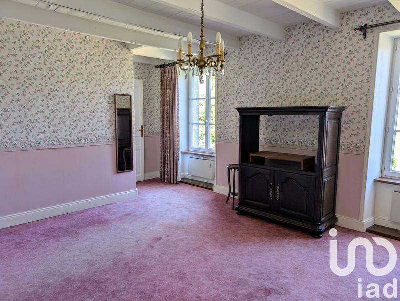 Maison - 369 m² - 9 pièces