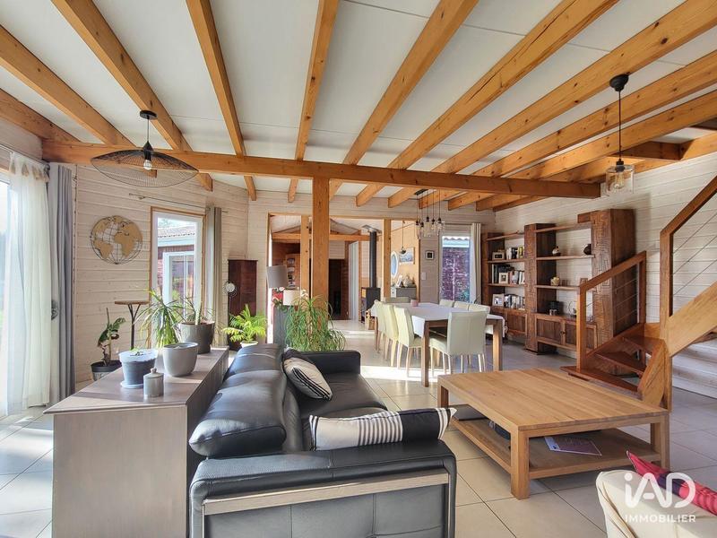 Maison - 188 m² - 5 pièces