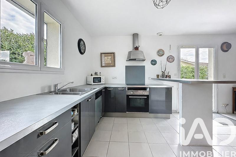 Maison - 80 m² - 4 pièces