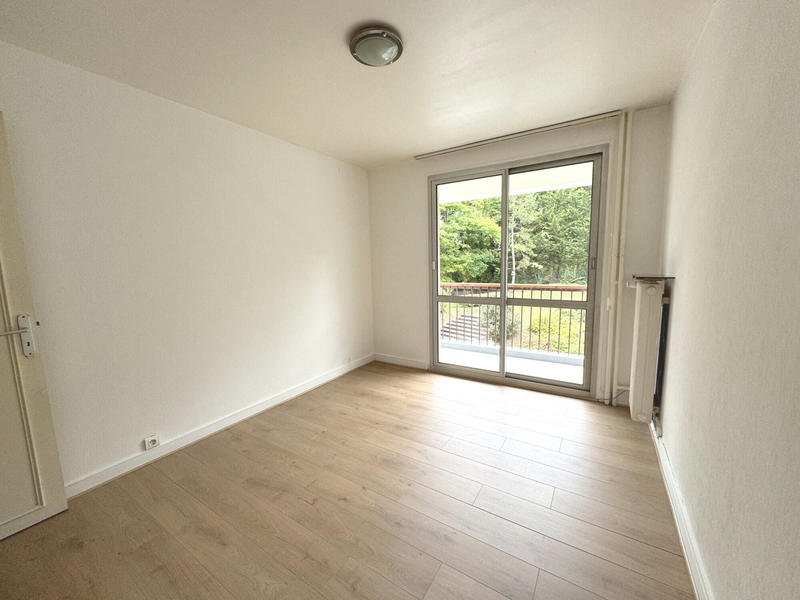 Appartement - 101 m² - 4 pièces
