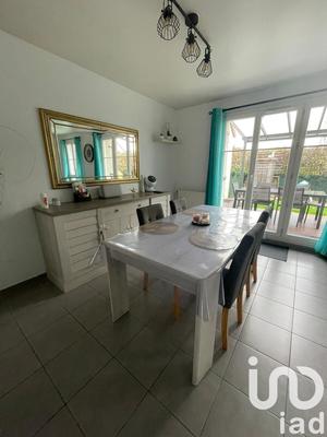 Maison - 64 m² - 4 pièces