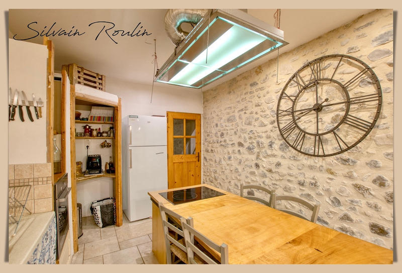 Maison - 320 m² - 8 pièces