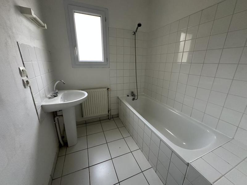 Pavillon - 77 m² - 4 pièces