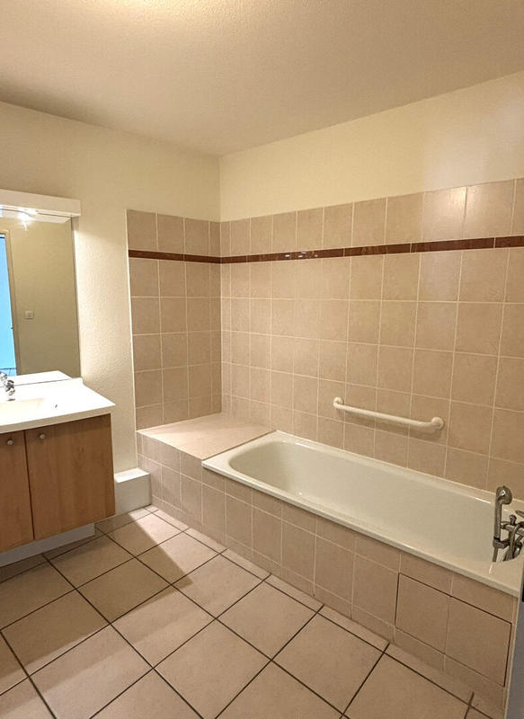 Appartement - 87 m² - 4 pièces