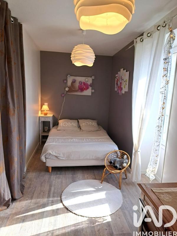 Maison - 198 m² - 5 pièces