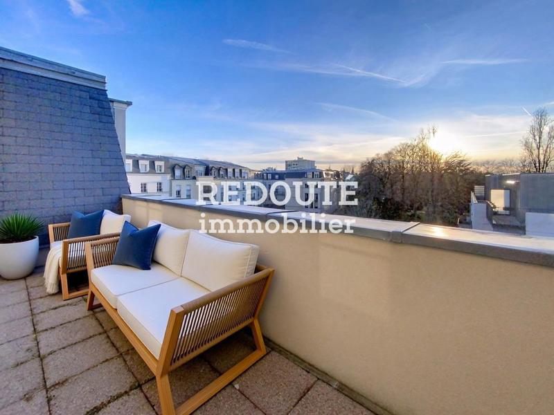 Appartement - 96 m² - 5 pièces