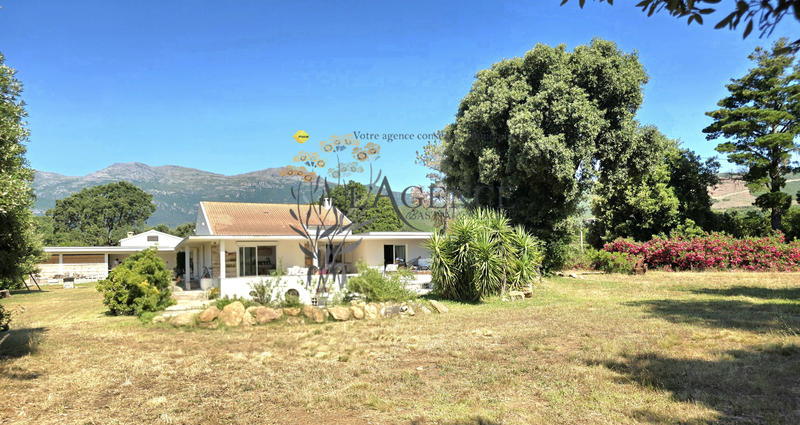 Maison - 135 m² - 4 pièces