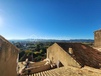 Maison de village - 75 m² - 4 pièces