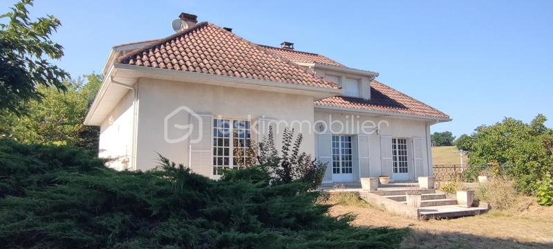 Demeure - 130 m² - 7 pièces