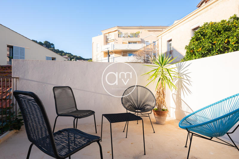 Villa - 221 m² - 5 pièces