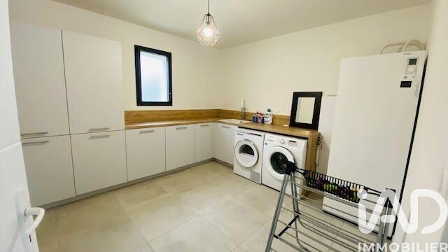 Maison - 178 m² - 6 pièces