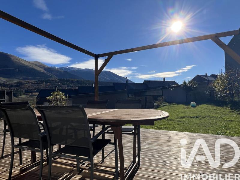 Maison - 103 m² - 5 pièces