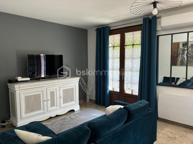 Maison traditionnelle - 110 m² - 5 pièces