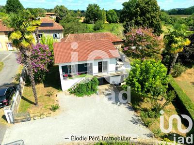 Maison - 85 m² - 3 pièces