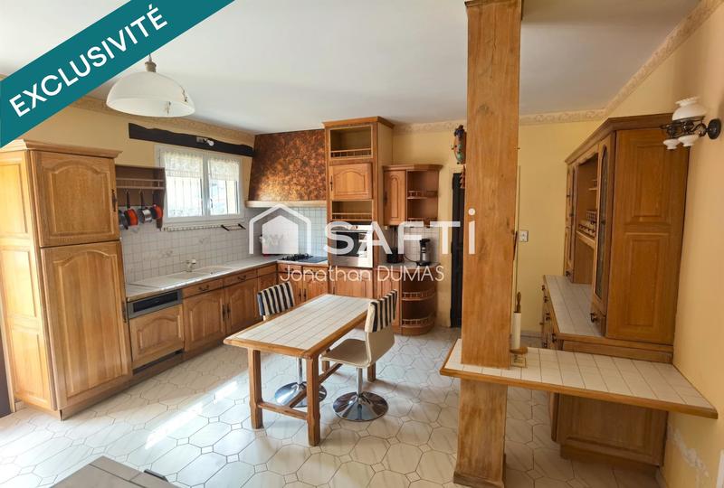 Maison - 274 m² - 8 pièces