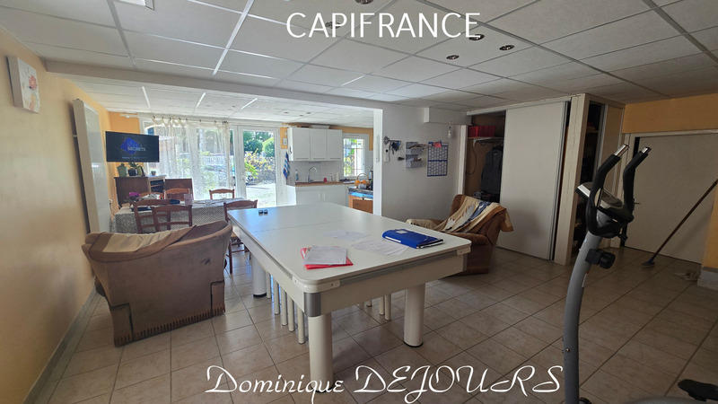 Maison - 180 m² - 6 pièces