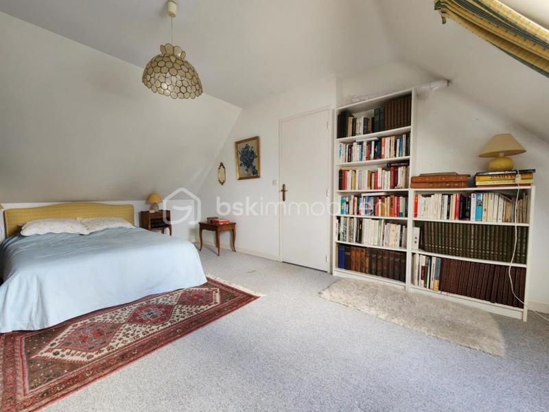 Maison - 160 m² - 5 pièces