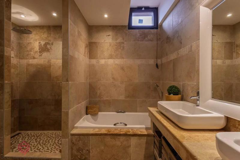 Propriété viticole - 230 m² - 7 pièces