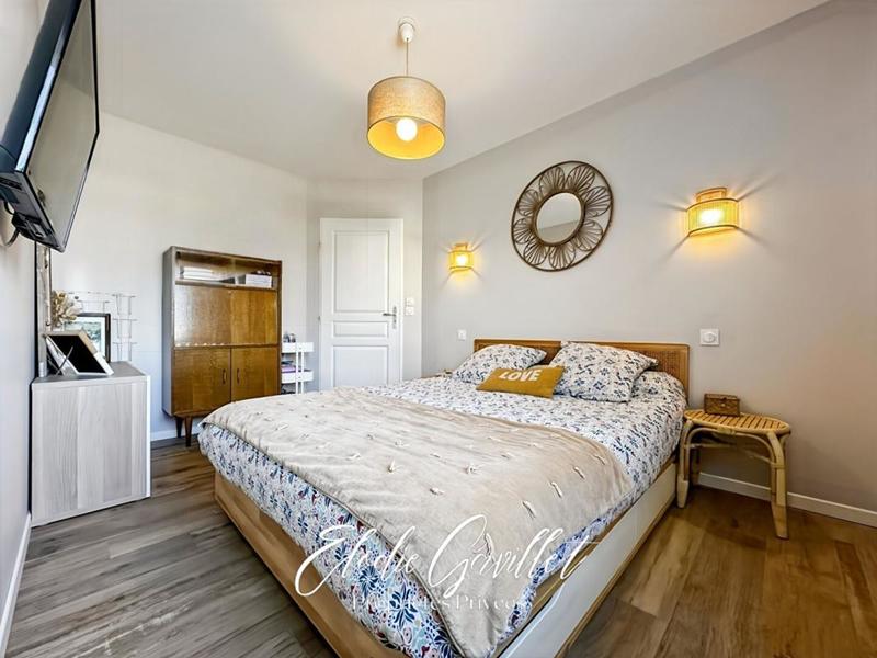 Maison - 111 m² - 5 pièces