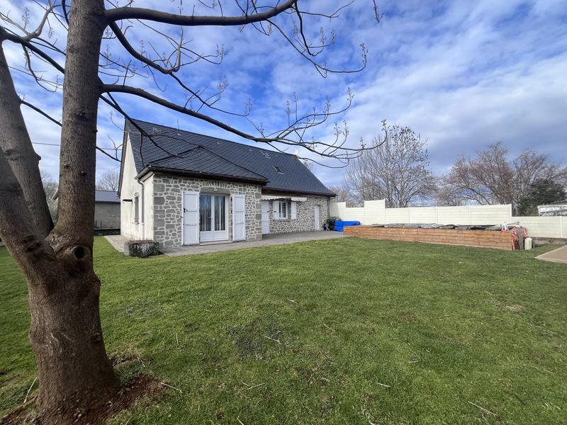 Maison - 144 m² - 5 pièces