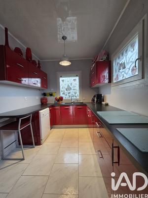 Maison - 95 m² - 7 pièces