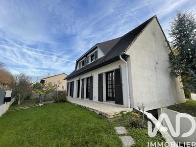 Maison - 151 m² - 7 pièces