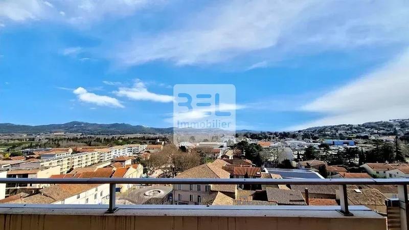 Appartement - 56 m² - 3 pièces