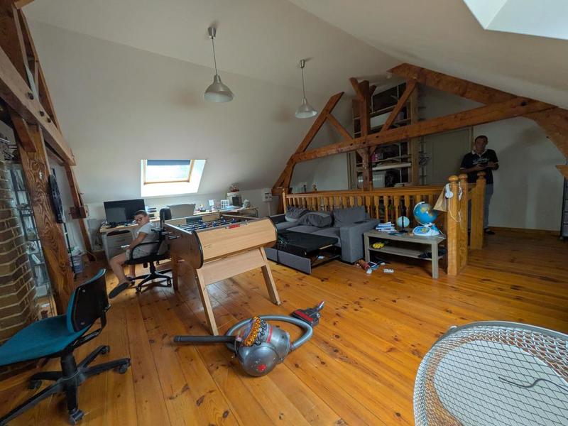 Maison - 202 m² - 5 pièces