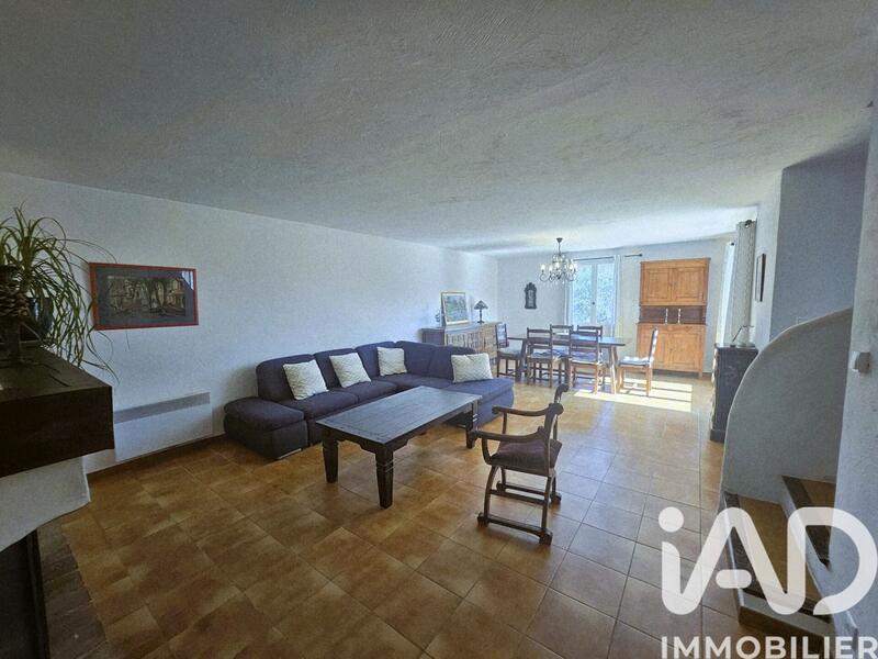 Maison - 96 m² - 3 pièces