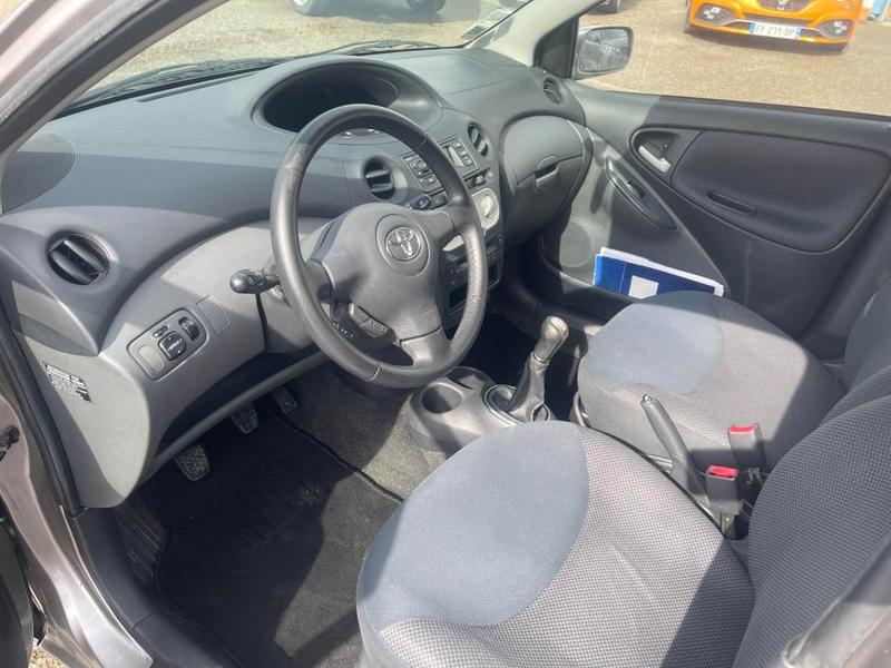 Toyota Yaris 75 d-4d Terra 5p