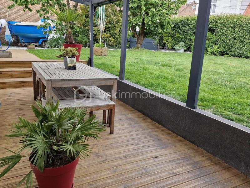 Maison - 143 m² - 5 pièces