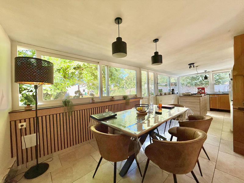 Maison - 99 m² - 4 pièces